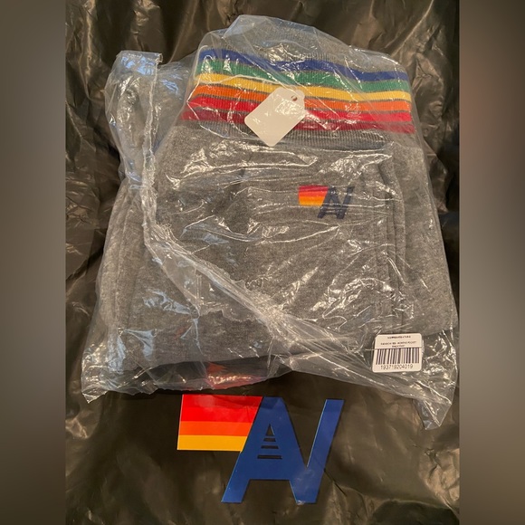 WOMEN'S RAINBOW RIB POCKET SWEATPANTS - HEATHER GREY - Picture 3 of 3